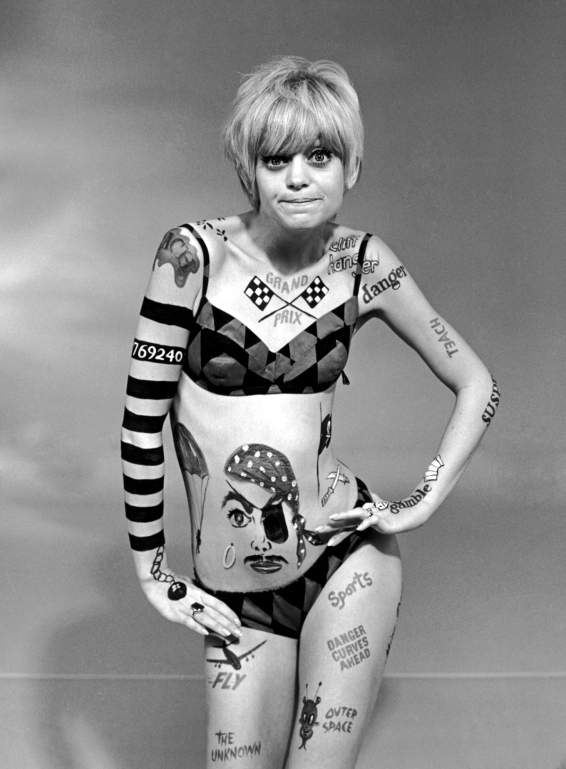 Goldie Hawn foto nuda 11