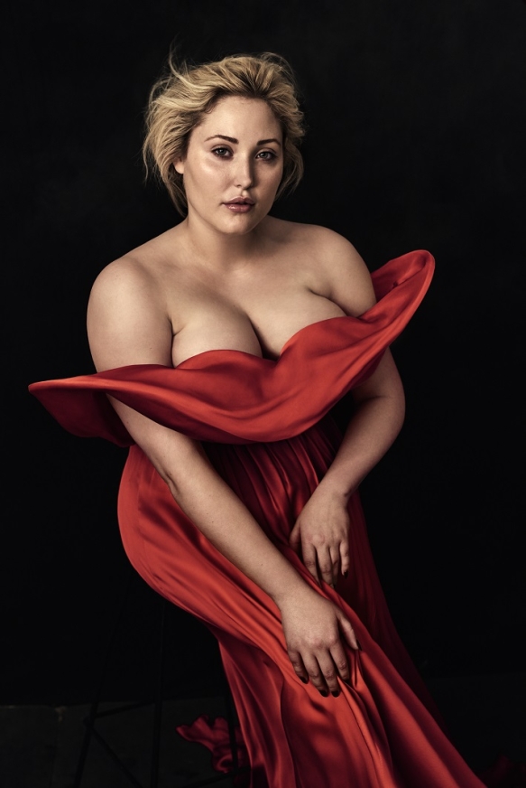 Hayley Hasselhoff senza biancheria intima